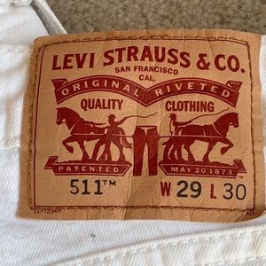 Levis 511  white Jeans.  W 29 L 30
